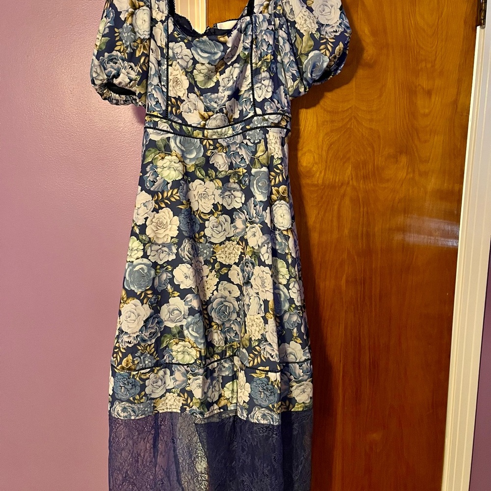 Rachel Parcell Puff Sleeve Midi dress new with tags